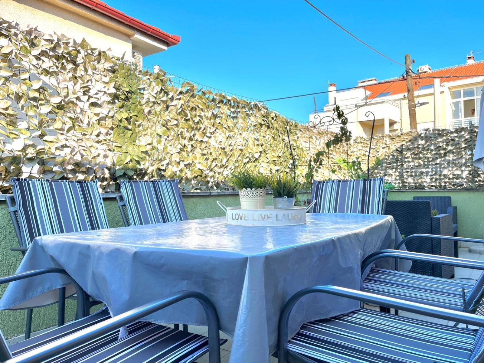 Modern Mediterranean Apartment Ζαντάρ Εξωτερικό φωτογραφία