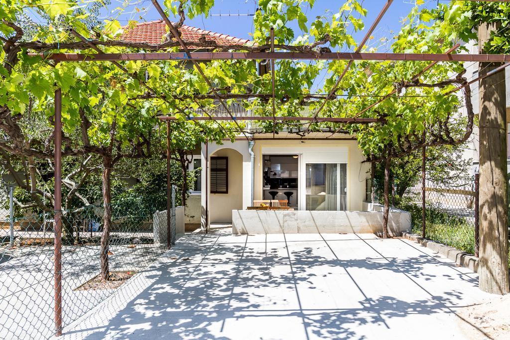 Modern Mediterranean Apartment Ζαντάρ Εξωτερικό φωτογραφία